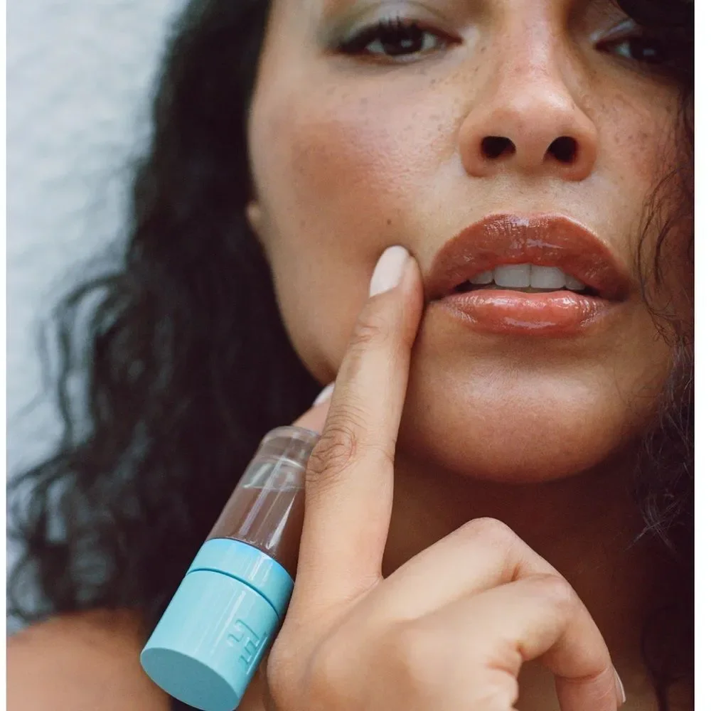 FARA HOMIDI Soft Glass Lip Plumping Oil-Tawny